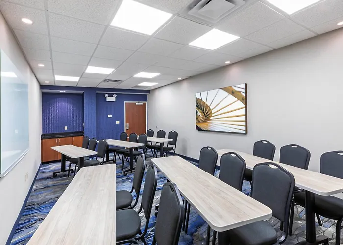 Fairfield Inn & Suites Tulsa Downtown Arts District